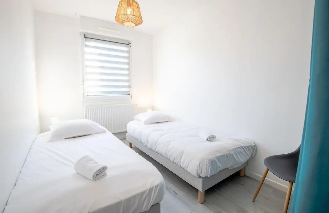 Le Petit Choiseul - Superb bungalow sleeps 6-1
